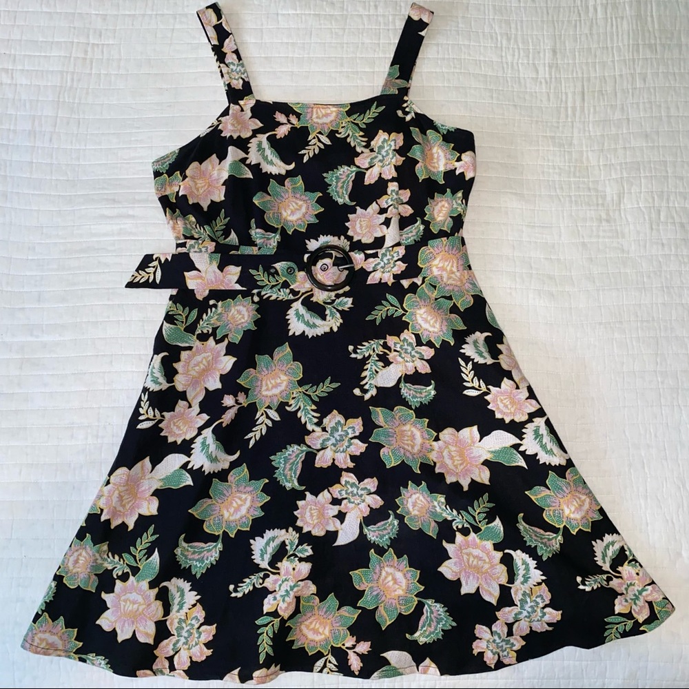 Who What Wear Belted Dress